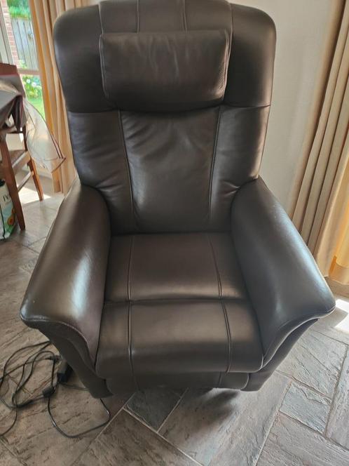 Lederen sta op stoel, Huis en Inrichting, Fauteuils, Gebruikt, Leer, 50 tot 75 cm, 75 tot 100 cm, Ophalen