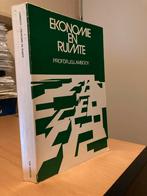 Economie en Ruimte - Prof. Dr. J.G. Lambooy, Ophalen of Verzenden, Gelezen, WO