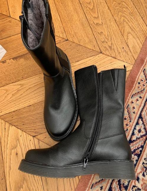 Bugatti zwarte leren Chelsea boots bont gevoerd  37, Kleding | Dames, Schoenen, Zo goed als nieuw, Lage of Enkellaarzen, Zwart