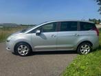 Peugeot 5008 1.6 THP rijdt super|goed onderhouden, Voorwielaandrijving, Euro 5, Stof, Zwart