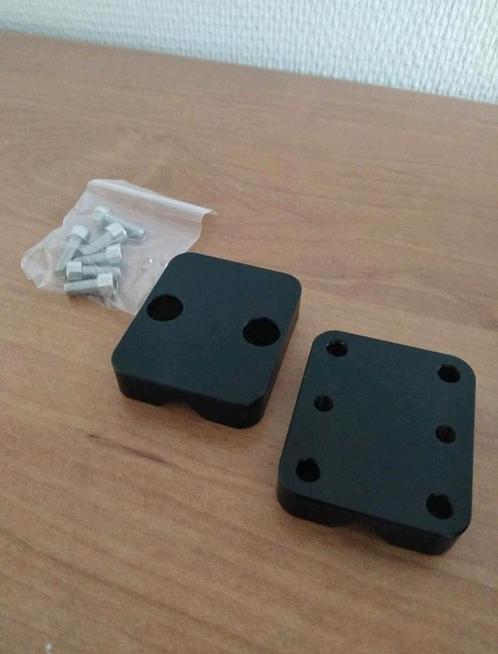 Montage blok oa voor gps tomtom navigator garmin, Motoren, Accessoires | Navigatiesystemen, Nieuw, Ophalen of Verzenden
