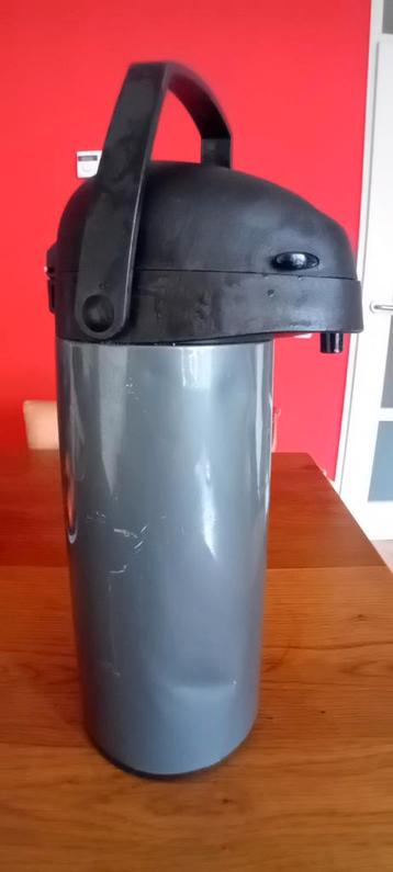 XL Thermoskan met Pompfunctie beschikbaar voor biedingen