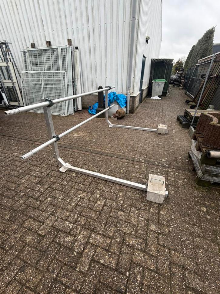 Dakrandbeveiliging plat dak 36 meter!, Doe-het-zelf en Verbouw, Steigers, Zo goed als nieuw, Overige typen, 5 meter of hoger, Ophalen