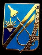 Ruimtevaart pin met Eiffeltoren- blauw emaille, Verzamelen, Speldjes, Pins en Buttons, Verzenden, Nieuw, Transport, Speldje of Pin