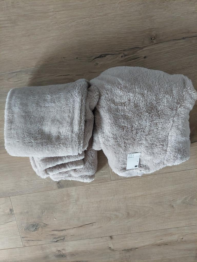 Warme teddy huispak. Trui maat S en broek maat M, Nieuw, Ophalen of Verzenden, Maat 36 (S), Grijs