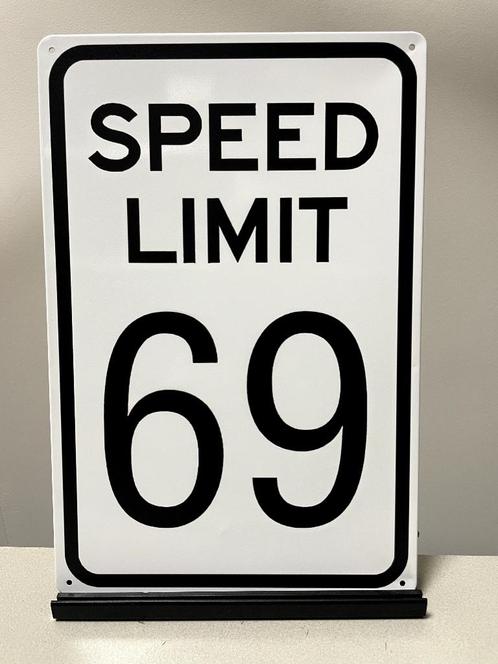 Speedlimit 69 tekstbord, Huis en Inrichting, Woonaccessoires | Tekstborden en Spreuken, Nieuw, Ophalen of Verzenden