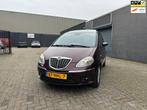 Lancia Musa 1.4-16V Platino Clima Cruise Pano LM-Wielen APK, Auto's, Voorwielaandrijving, 15 km/l, Gebruikt, 400 kg
