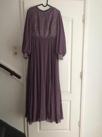 lichtpaars maat 42 beschikbaar voor biedingen