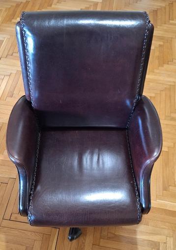FRATELLI MASCHERONI MANI-G7 CONFERENCE LEATHER CHAIR   beschikbaar voor biedingen