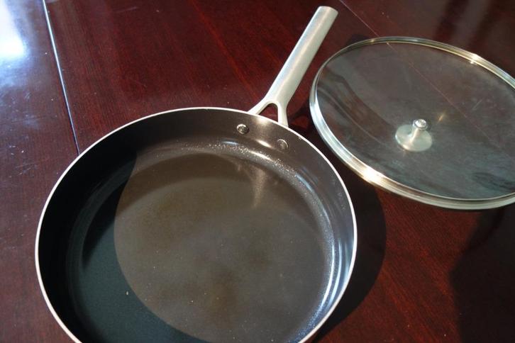 Grote hapjes-Wok pan 28,5 cm + deksel, geen PFAS RoyalKempen, Huis en Inrichting, Keuken | Potten en Pannen, Zo goed als nieuw