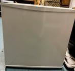 IKEA Tillreda Mini Koelkast + Kastje - Zo Goed Als Nieuw!, Witgoed en Apparatuur, Koelkasten en IJskasten, Ophalen, Zonder vriesvak