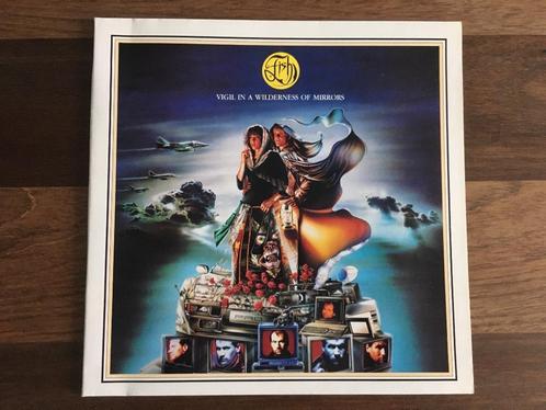 Vinyl LP Fish Vigil In A Wilderness Of Mirrors V1 MISPRINT, Cd's en Dvd's, Vinyl | Rock, Gebruikt, Progressive, 12 inch, Ophalen of Verzenden