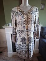 K-Design K design crème chique jurk L gratis verz, Kleding | Dames, Jurken, K-design, Verzenden, Wit, Maat 42/44 (L)