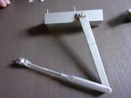 DORMA DEURDRANGER INCLUSIEF. ARM /ALUMINIUM DEURDRANGER, Ophalen, Zo goed als nieuw