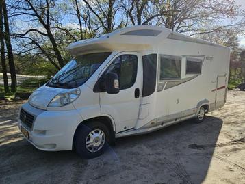 Mooie ruime Elnagh Prince camper met 3 slaapplaatsen beschikbaar voor biedingen