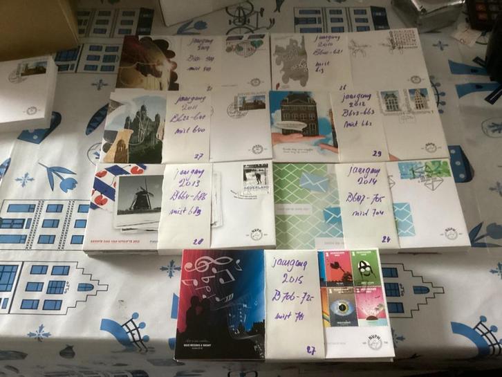 7 Fdc jaargangen Nederland 2009 tm 2015 mist van iedere jaar, Postzegels en Munten, Postzegels | Volle albums en Verzamelingen