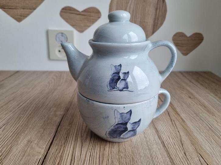 Prachtige Vintage Theepot + Mok met Katten Poezen Porselein, Verzamelen, Porselein, Kristal en Bestek, Zo goed als nieuw, Compleet servies