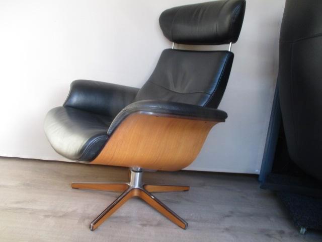 KEURIGE Conform Time Out zwart leder oak schaal swivel wood, Huis en Inrichting, Fauteuils, Zo goed als nieuw, Hout, Leer, Metaal