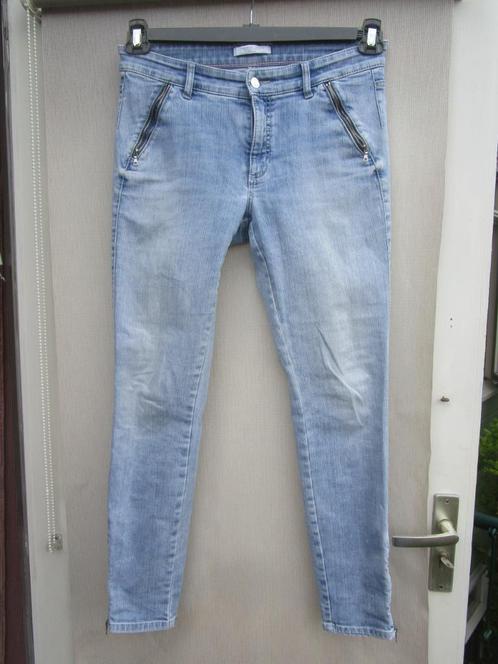 Spijkerbroek  CAMBIO mt 38  licht blauw, Kleding | Dames, Spijkerbroeken en Jeans, Zo goed als nieuw, W30 - W32 (confectie 38/40)
