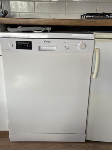 Vaatwasmachine  beschikbaar voor biedingen