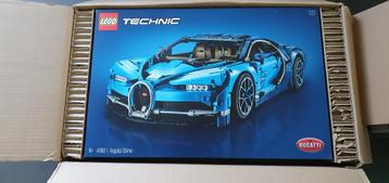 LEGO Technic 42083 Bugatti Chiron in ongeopende omdoos beschikbaar voor biedingen