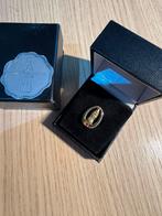 Gouden Coca Cola pin, Verzamelen, Speldjes, Pins en Buttons, Ophalen of Verzenden, Zo goed als nieuw, Speldje of Pin