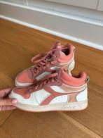 Diadora schoenen, Verzenden, Zo goed als nieuw, Sneakers of Gympen