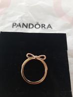 Pandora ring met strik, Ophalen of Verzenden, Zo goed als nieuw, Goud, Zilver