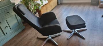 Grote Relaxfauteuil met Voetenbank beschikbaar voor biedingen