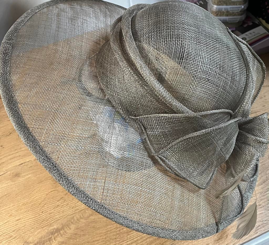 Seeberger sjieke damenshoed maat 54, Kleding | Dames, Hoeden en Petten, Ophalen of Verzenden, Zo goed als nieuw