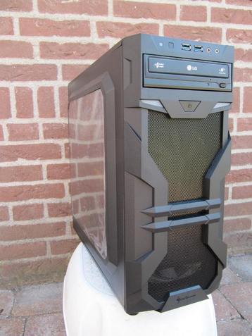(U)Quadcore Intel Core i7.3’8 Ghz.(nieuw in doos)16Gb,SSD,HD beschikbaar voor biedingen