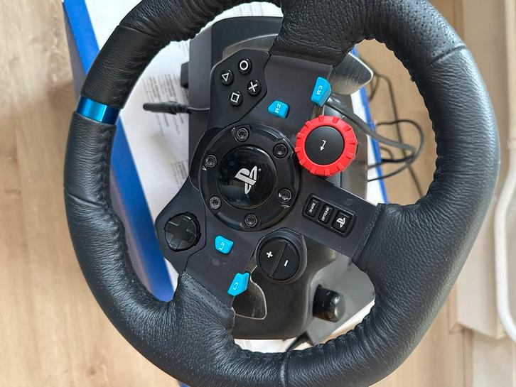 PlayStation Logitech G29 driving force racestuur en pedalen, Spelcomputers en Games, Spelcomputers | Sony PlayStation Consoles | Accessoires