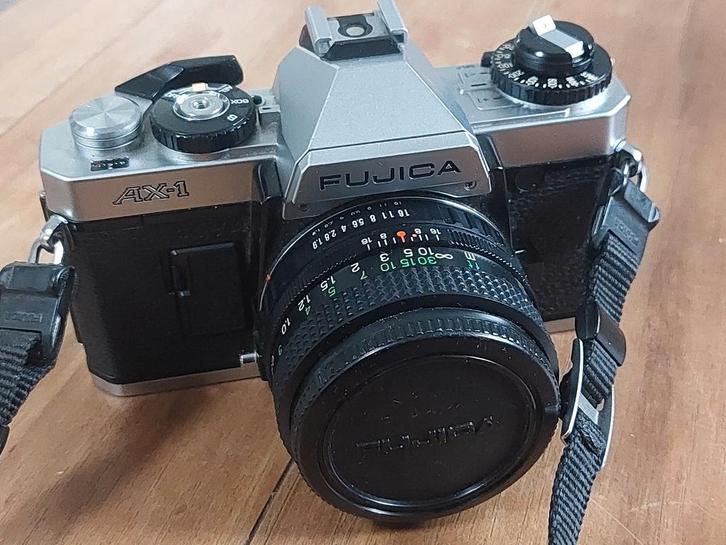 Fujica AX-1 SLR Camera met 50mm lens, Audio, Tv en Foto, Fotocamera's Analoog, Spiegelreflex, Ophalen of Verzenden