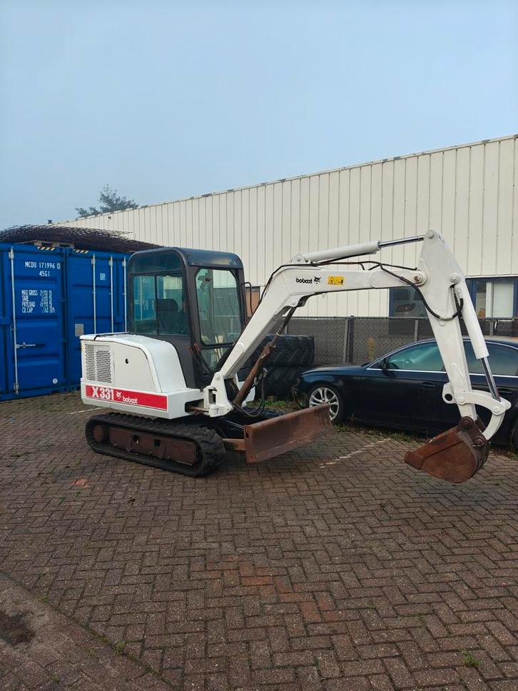 Bobcat X331 Mini Graafmachine - Nieuwe Rupsbanden, Zakelijke goederen, Machines en Bouw | Kranen en Graafmachines, Graafmachine