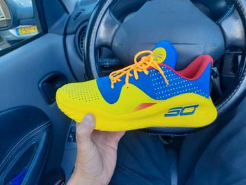 Under Armour Curry 4 Low Flotro maat 44,5 nieuw!! beschikbaar voor biedingen