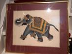 Op doek geschilderde olifant, Ophalen