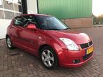 Suzuki Swift 1.5 5D 2007 Rood, Auto's, Suzuki, Voorwielaandrijving, 4 cilinders, 400 kg, Bedrijf