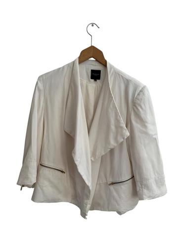 Selected Femme vest L beschikbaar voor biedingen
