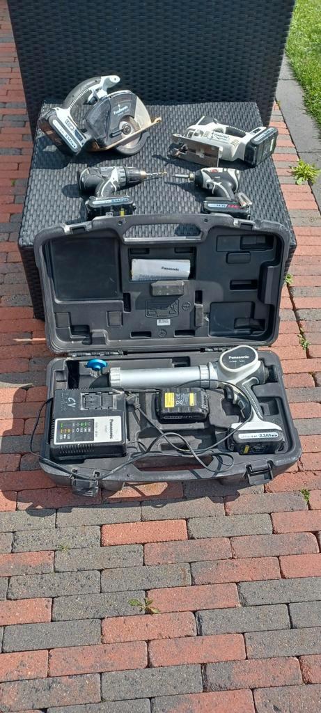Panasonic Gereedschap Set, Doe-het-zelf en Verbouw, Gereedschap | Boormachines, Gebruikt, Boor- en Schroefmachine, Minder dan 400 watt