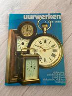Antieke Klokken Boek - Uurwerken, Ophalen of Verzenden, Gelezen, Algemeen