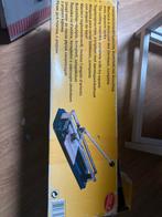 Tegelsnijder - Compleet met aanslagwinkelhaak, Doe-het-zelf en Verbouw, Gereedschap | Overige machines, Ophalen of Verzenden, Gebruikt