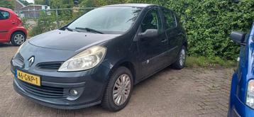 Renault Clio 1.2-16V Special Line beschikbaar voor biedingen