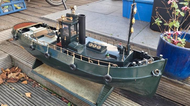 Sleepboot 1 meter 20 x 32 cm. Inruil sleepboot mogelijk, Hobby en Vrije tijd, Modelbouw | Boten en Schepen, Gebruikt, 1:32 tot 1:50