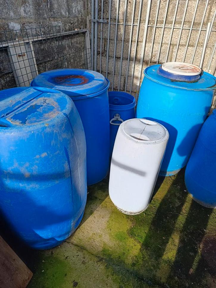 Regentonnen, Tuin en Terras, Regentonnen, Gebruikt, 150 liter of meer, Ophalen