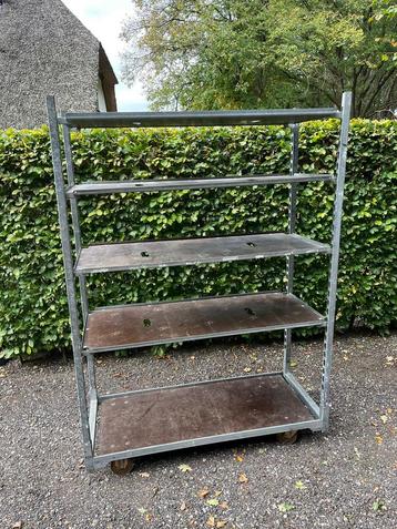 5 Deense karren Bloemenwagen / Deense kar beschikbaar voor biedingen
