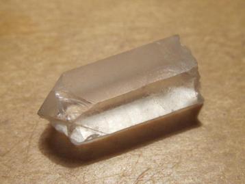 min. 2x ruwe edelsteen LEMURIAN KRISTAL (3) (lees!)  beschikbaar voor biedingen