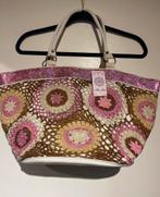 Miss June gehaakte / glitter strand tas nieuw, Sieraden, Tassen en Uiterlijk, Tassen | Damestassen, Ophalen of Verzenden, Zo goed als nieuw