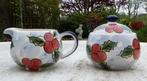 Roomstel Apple Tree : Rode Bessen met Hulst, Huis en Inrichting, Keuken | Servies, Ophalen of Verzenden, Nieuw, Glas, Overige stijlen