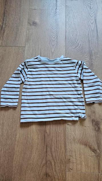 Longsleeve maat 98 beschikbaar voor biedingen