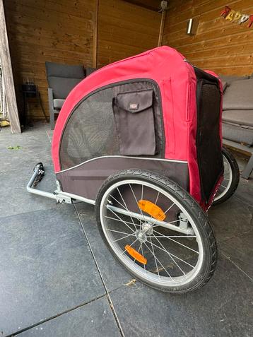 Trixie hondenfietskar maat M beschikbaar voor biedingen